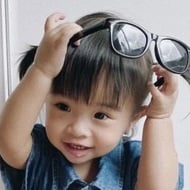 Starley Tan, 4 (家庭成員)