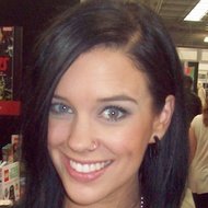 Stephanie Bendixsen, 38 (Ведущий телешоу)