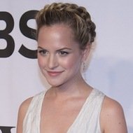 Stephanie Styles, 32 (Stage Actress)