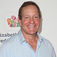 Steve Guttenberg, 65 (電影演員)