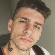 Steve Milatos, 31 (模特)