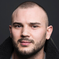 Steven Blades, 36 (電影演員)