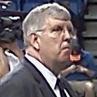 Stew Morrill, 73 (Entraîneur de basket-ball)