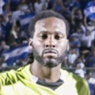 Steward Ceus, 38 (足球运动员)