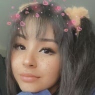 Strawbys, 25 (Twitch Star)