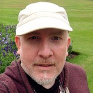 Stuart Humphryes, 55 (多媒体艺术家)