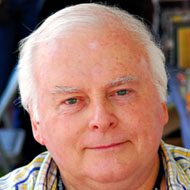Stuart Woods, 87 (Romancier)