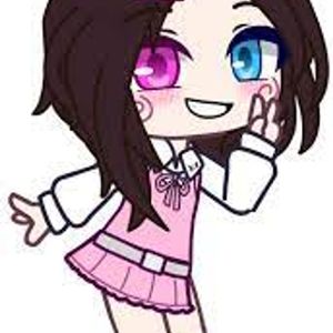 Sukie Online, 18 (YouTube明星)