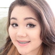 Sumi Appleberry, 27 (Estrelas do YouTube)