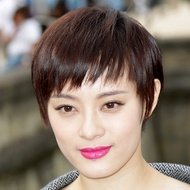 Sun Li, 41 (Actrice de télévision)