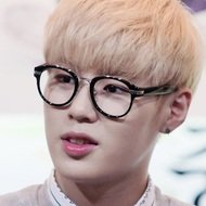 Sung-woon Ha, 29 (Pop Singer)