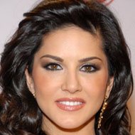 Sunny Leone, 42 (其他)