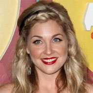 Sunny Sweeney, 48 (乡村歌手)