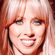 Superholly, 42 (Estrella de YouTube)