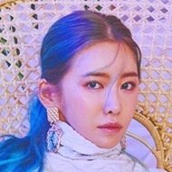 Suran, 37 (Chanteuse pop)