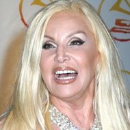 Susana Giménez, 80 (电视节目主持人)