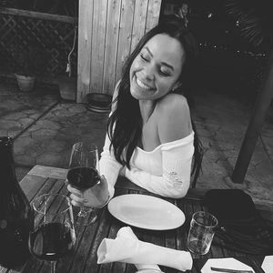 Susannah Milan, 35 (現實之星)