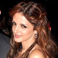 Sussanne Khan, 45 (Familielid)