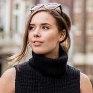 Suzie Bonaldi, 32 (YouTube Star)