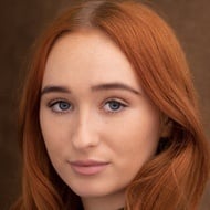 Sydney Isitt-Ager, 26 (電影女演員)