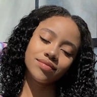 Sydney Raynell, 19 (Instagram Star)