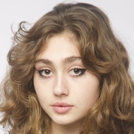 Sylvia Hartman, 22 (TikTok明星)