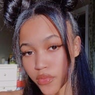 Taavi, 22 (TikTok Star)