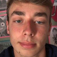 Talon Buzbee, 23 (TikTok明星)