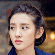Tang Yixin, 35 (Movie Actress)