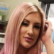 Taya Christian, 33 (Instagram Star)