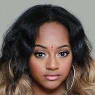 Taylor Jasmine, 23 (Chanteuse pop)