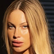 Taylor Mega, 31 (Model)