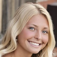 Taylor Polcyn, 22 (Estrella de TikTok)