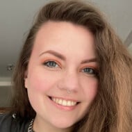 Teacher Aliona, 32 (TikTok明星)