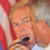 Ted Strickland, 84 (政治家)