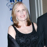 Teddi Siddall, 70 (电视女演员)