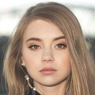 Tegan Marie, 22 (YouTube-ster)