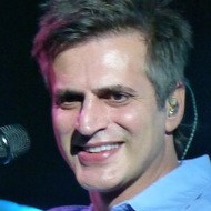 Teoman, 56 (Weltmusik-Sänger)