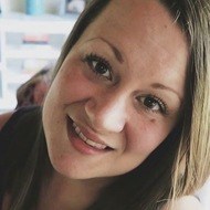 Terri Fuller, 42 (YouTube明星)