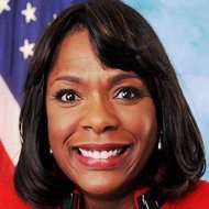Terri Sewell, 60 (政治家)