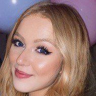 Tessa Bear, 25 (TikTok Star)