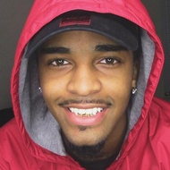 Tharris18, 28 (YouTube明星)