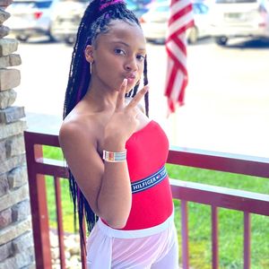 The Lit Sisters Jazzyy, 18 (YouTube Star)
