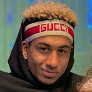 TheBlondeJon, 22 (TikTok明星)