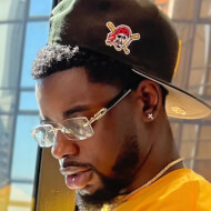 TheTsunamiChild, 24 (TikTok明星)