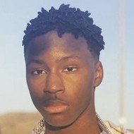 Thizzkid, 19 (Star di YouTube)