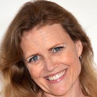 Tierney Sutton, 60 (爵士歌手)