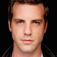 Tilky Jones, 44 (电视演员)