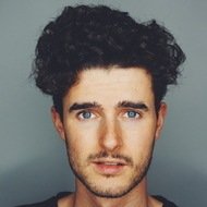 Tim Bengel, 32 (多媒体艺术家)