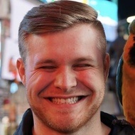 Tim Knezic, 29 (TikTok明星)